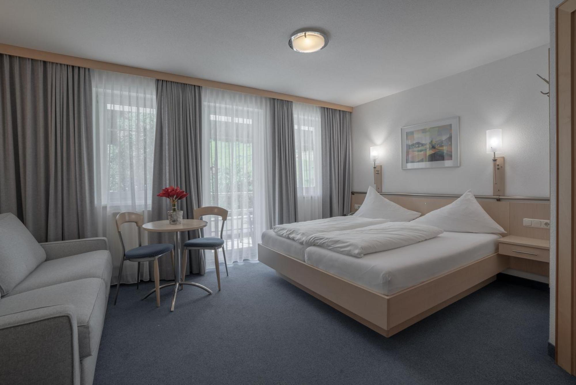 Petit Madlein Bed and Breakfast Ischgl Buitenkant foto