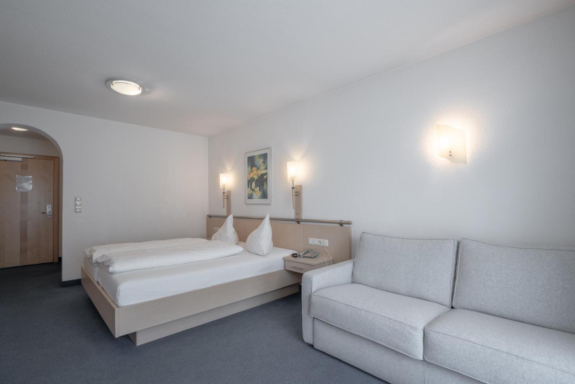 Petit Madlein Bed and Breakfast Ischgl Buitenkant foto