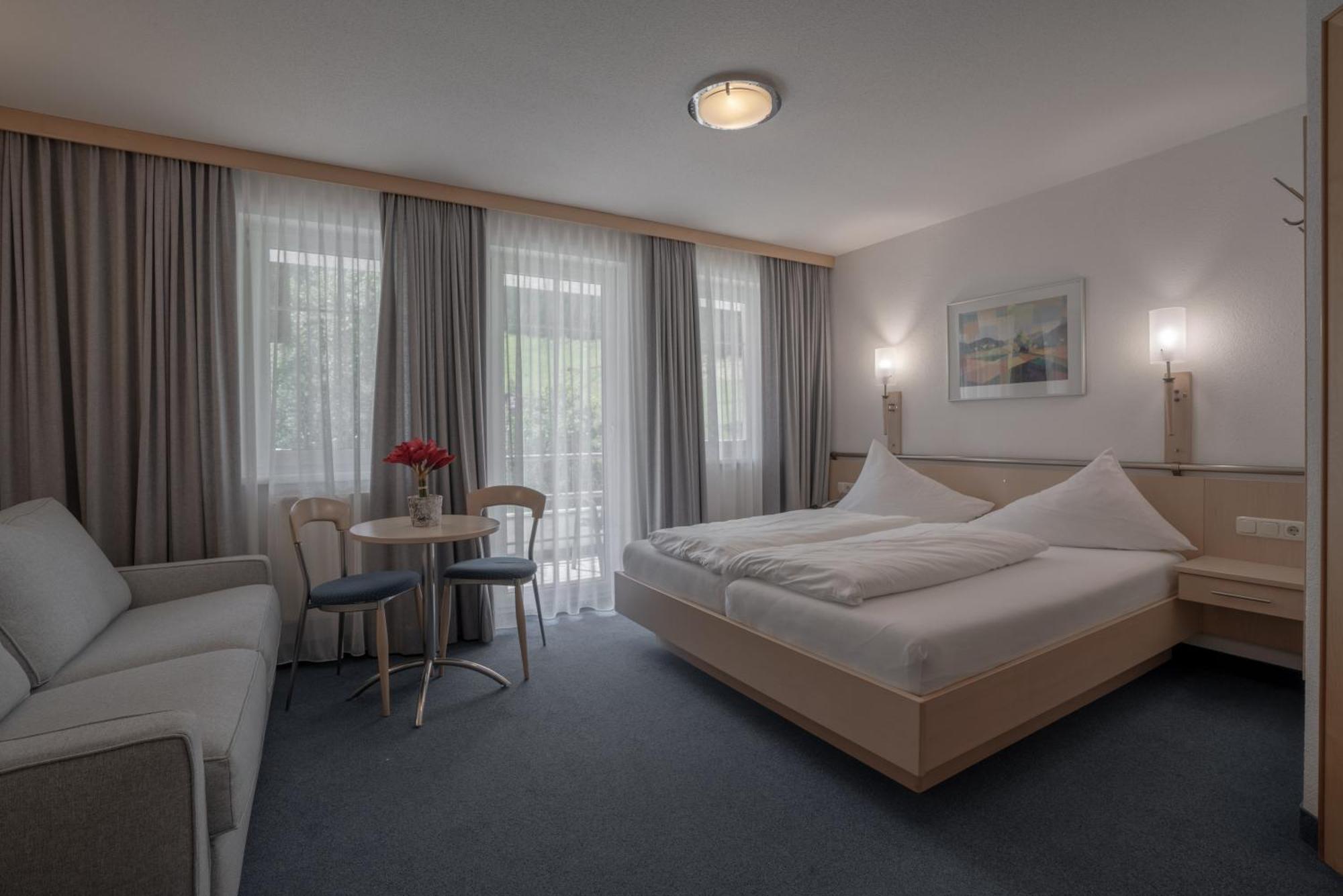 Petit Madlein Bed and Breakfast Ischgl Buitenkant foto