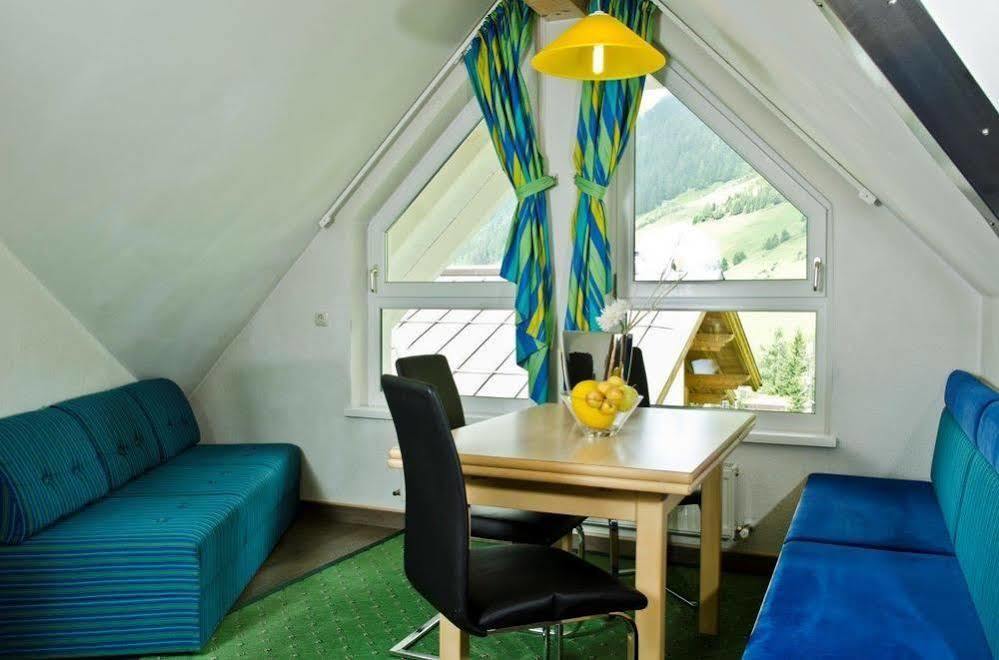 Petit Madlein Bed and Breakfast Ischgl Buitenkant foto