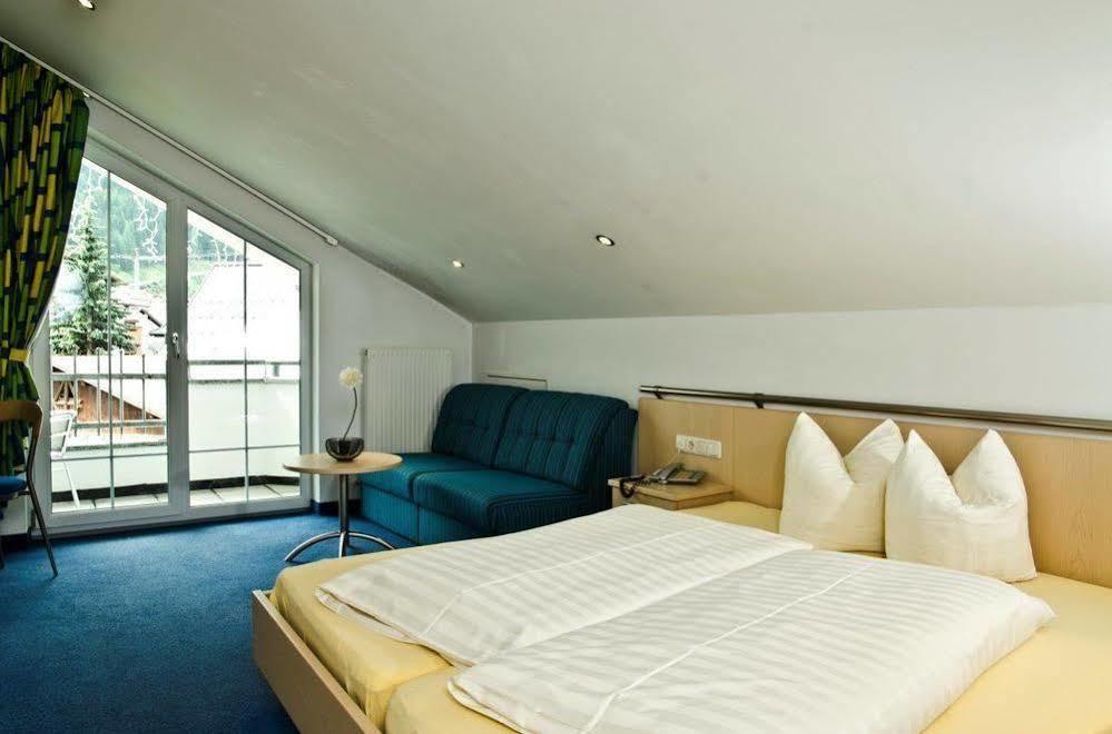 Petit Madlein Bed and Breakfast Ischgl Buitenkant foto